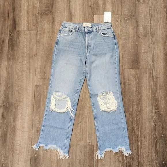 *NWT* Free People We The Free Distressed Straight Leg Jean - Picture 3 of 8